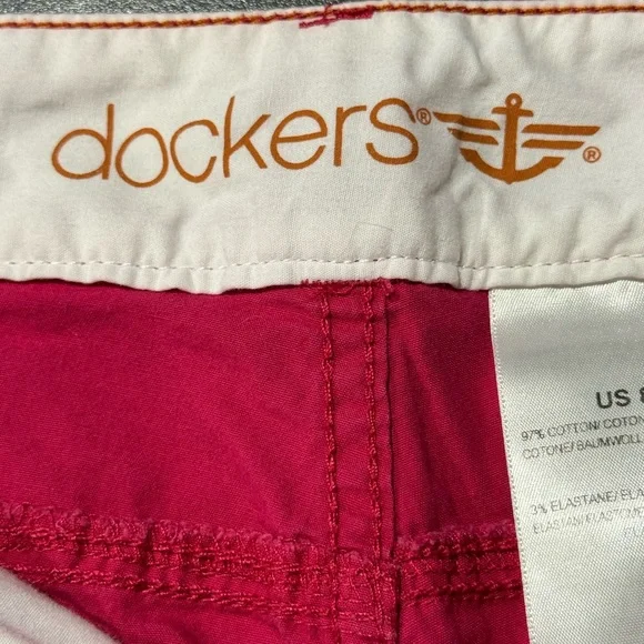 Dockers Raspberry Pink Capris - Picture 3 of 6